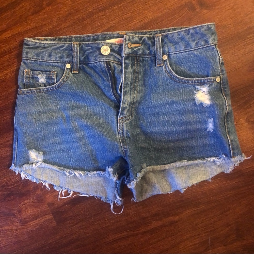 Patriotic cut off jean shorts